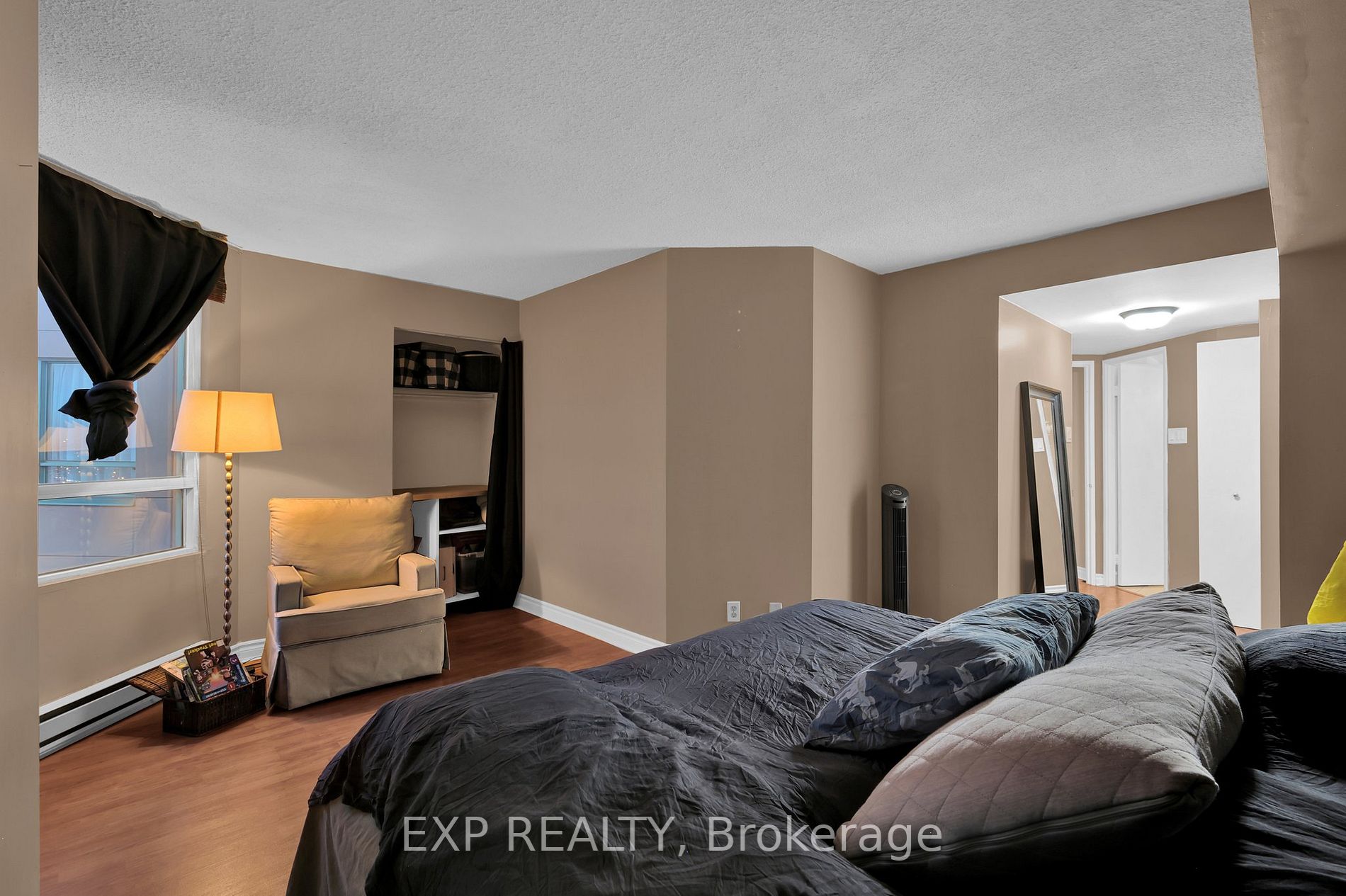 61 Markbrook Lane, #1511