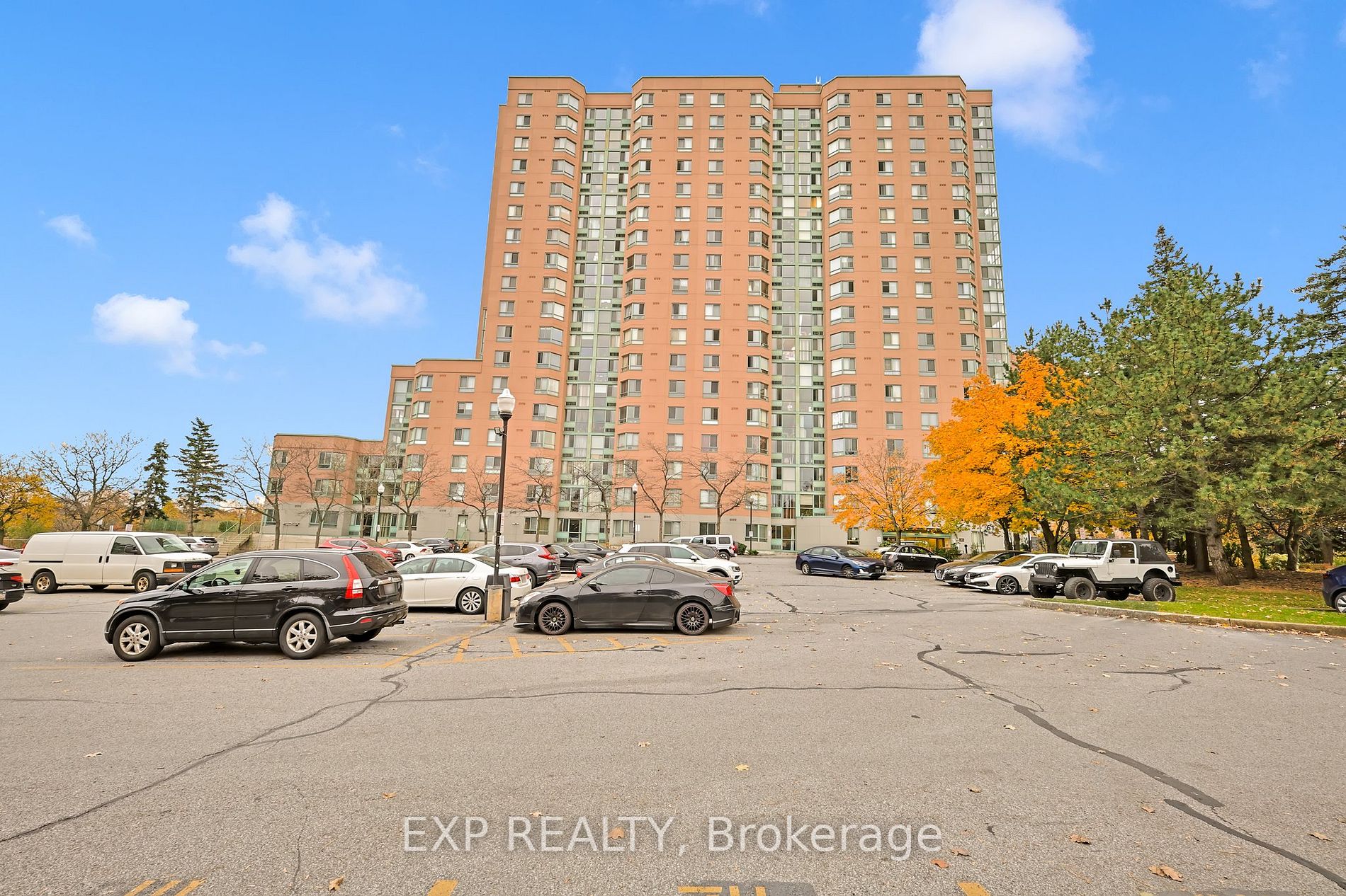 61 Markbrook Lane, #1511
