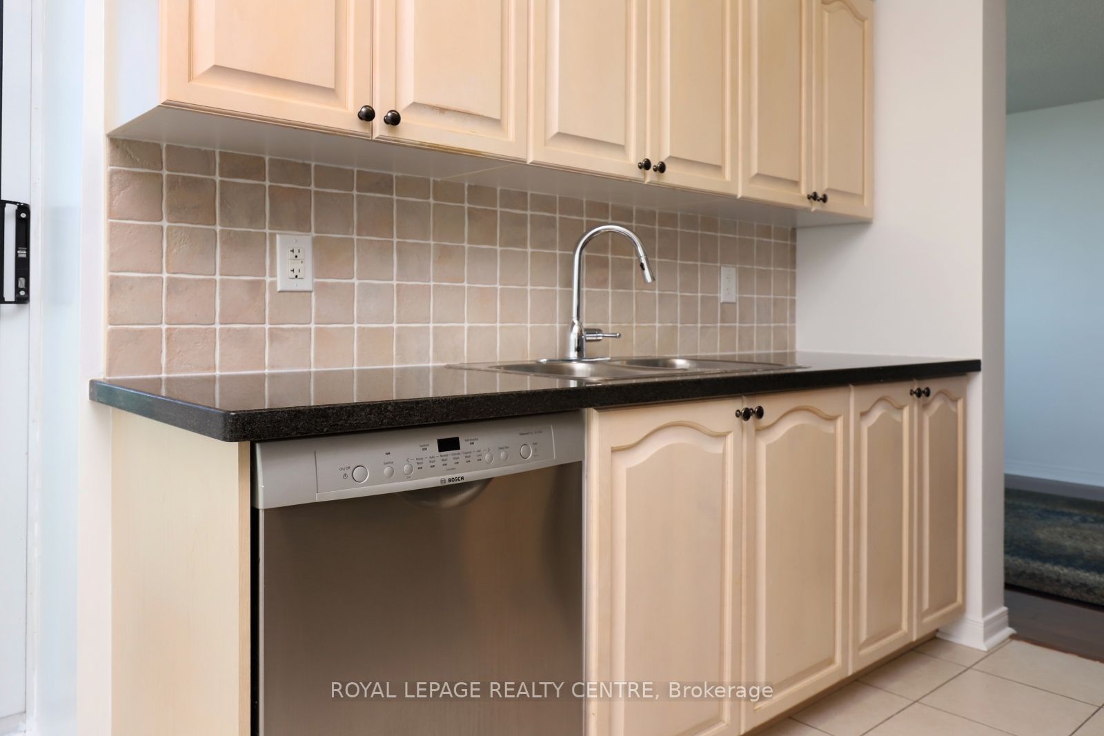4850 Glen Erin Drive, #603