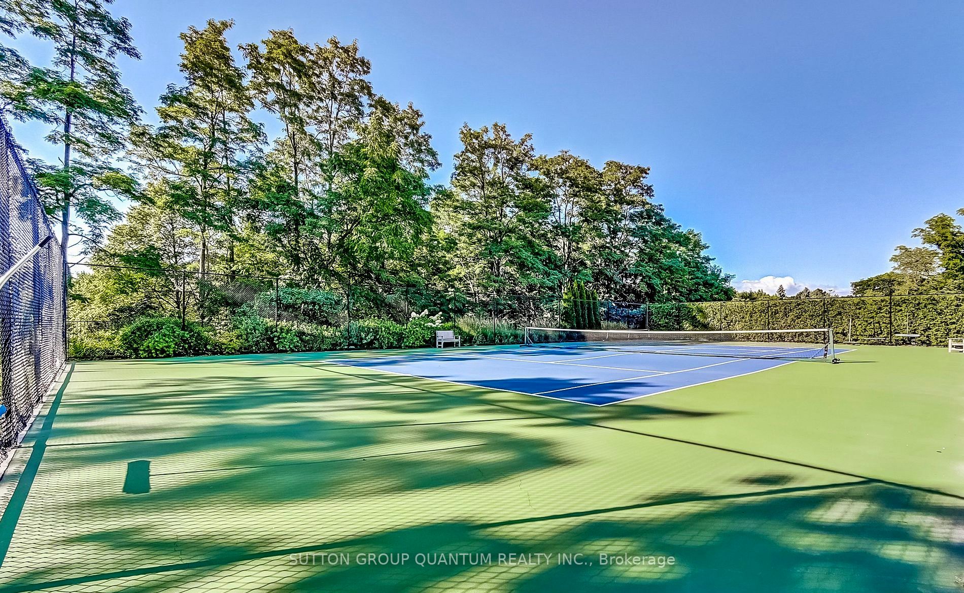 1400 Dixie Rd, #915