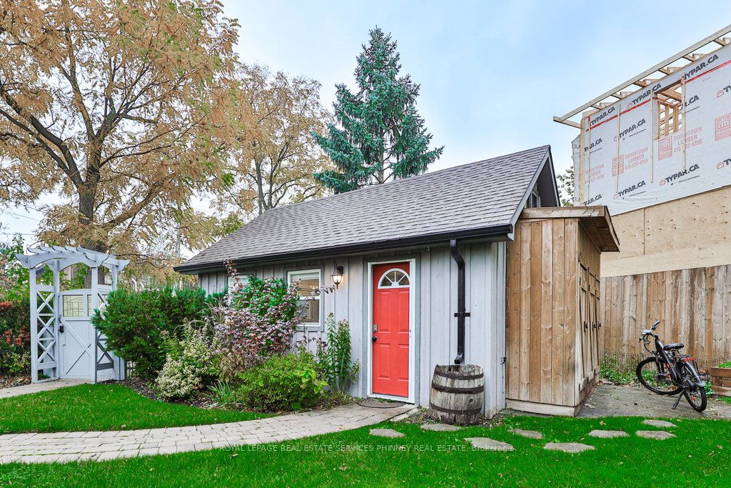 2580 Edenhurst Dr