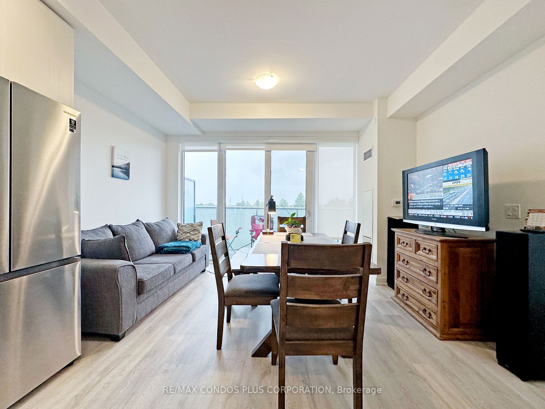 4675 Metcalfe Ave, #303