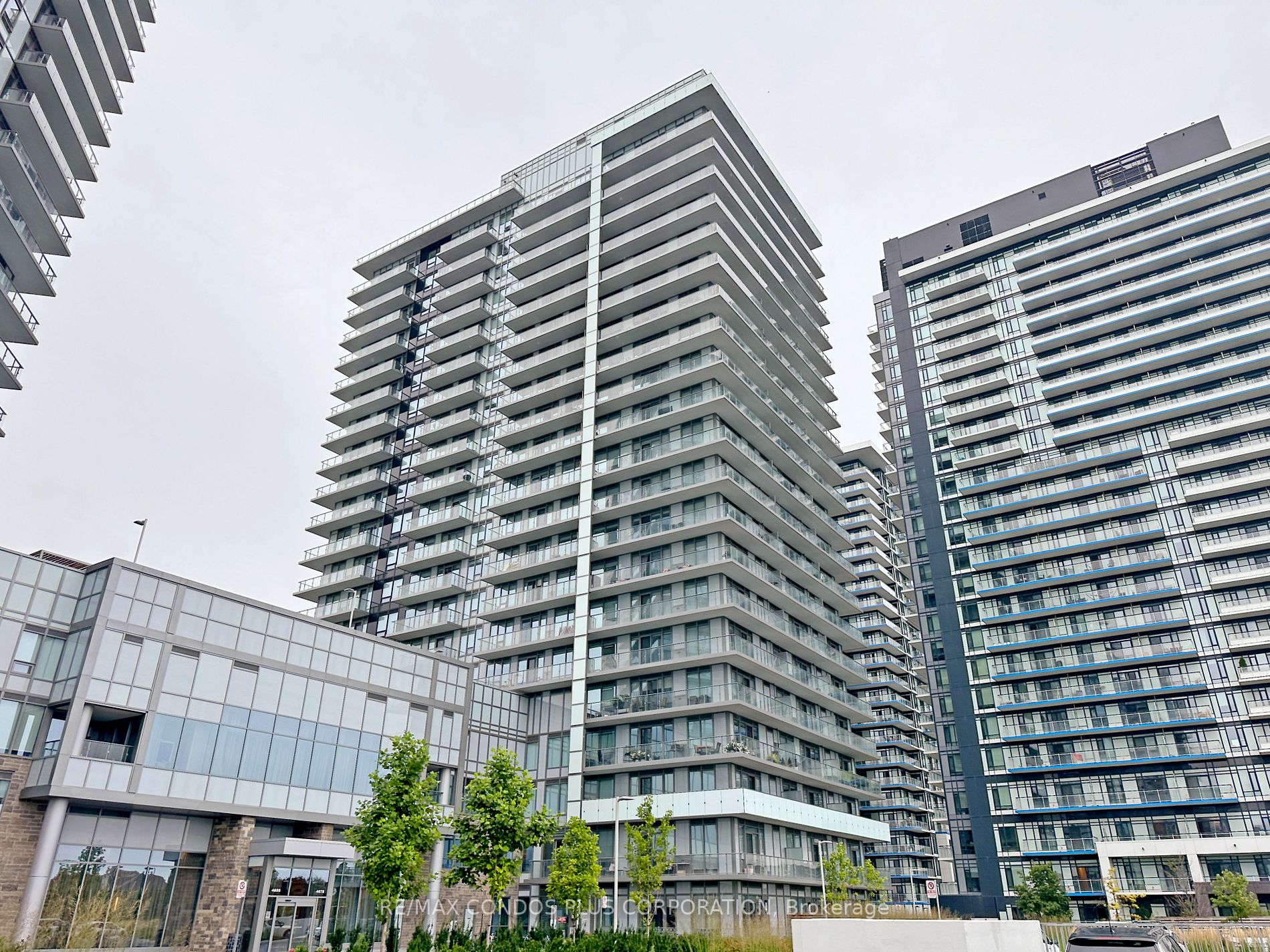 4675 Metcalfe Ave, #303