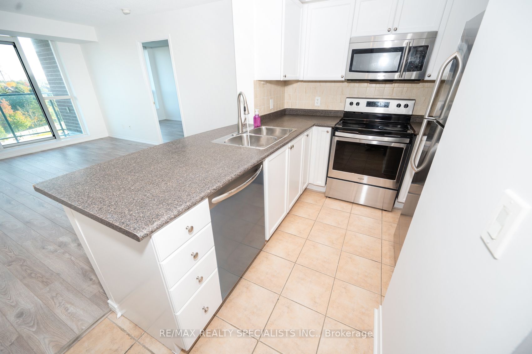 4889 Kimbermount Ave, #507