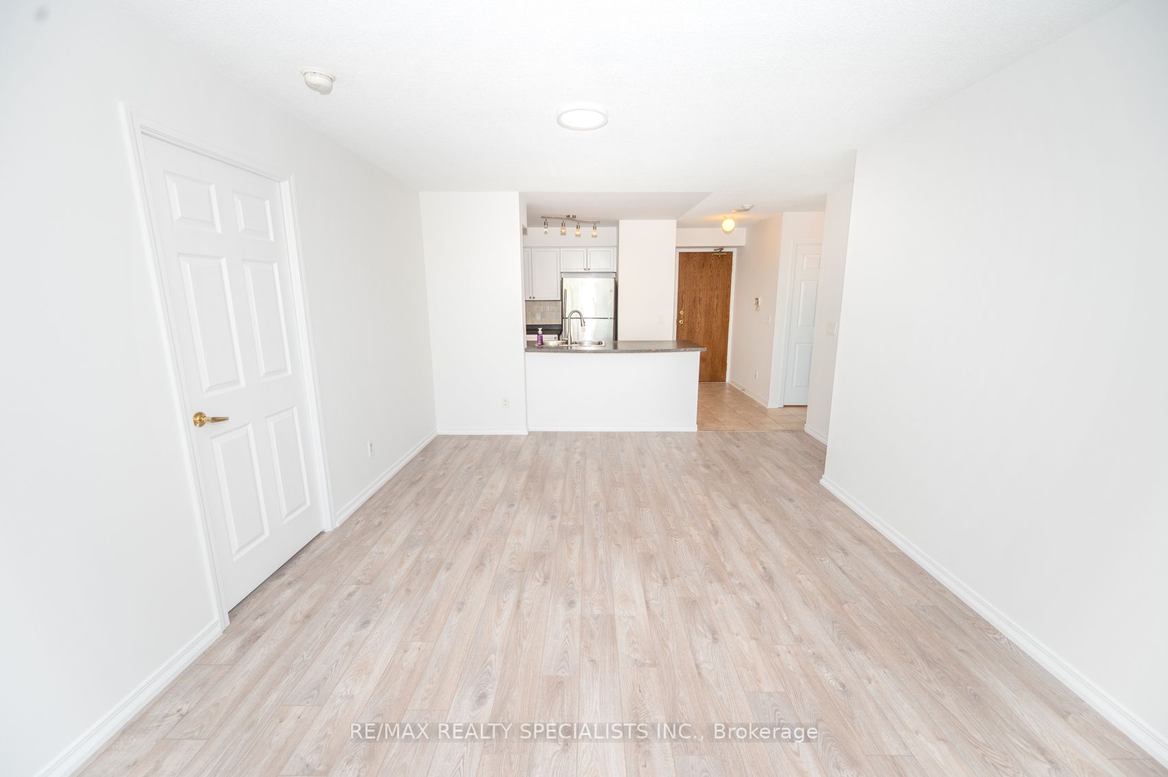 4889 Kimbermount Ave, #507