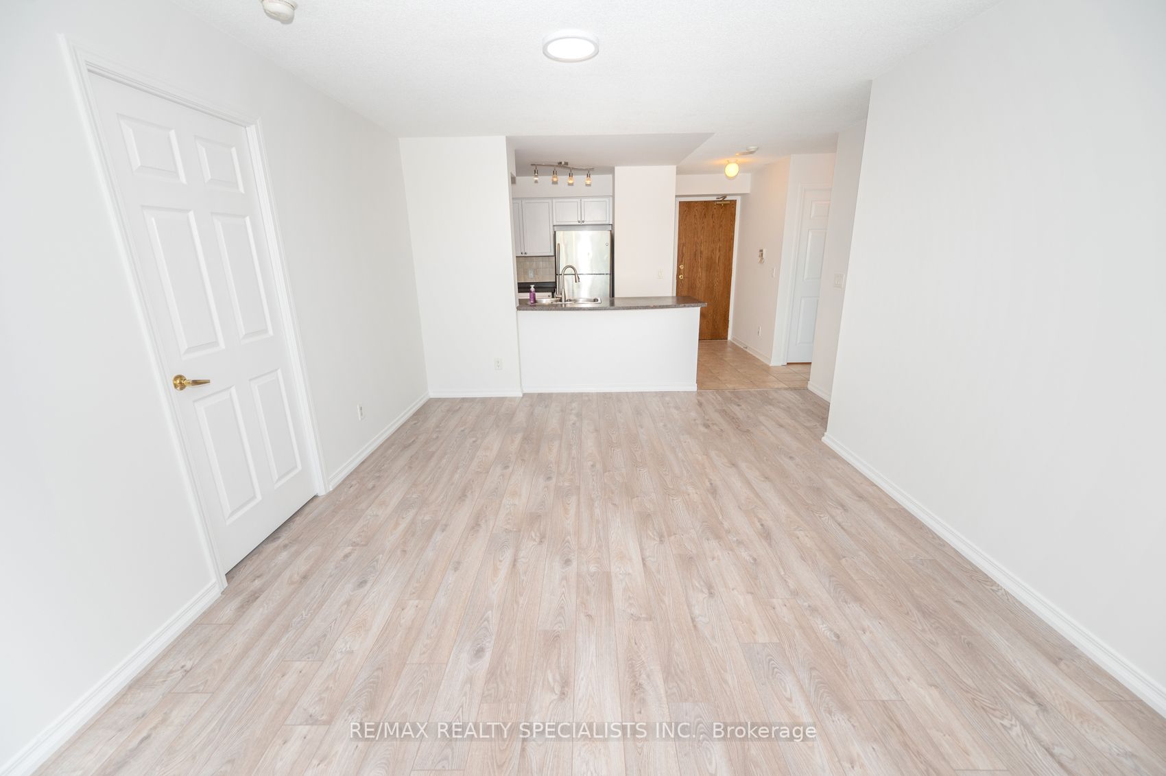 4889 Kimbermount Ave, #507