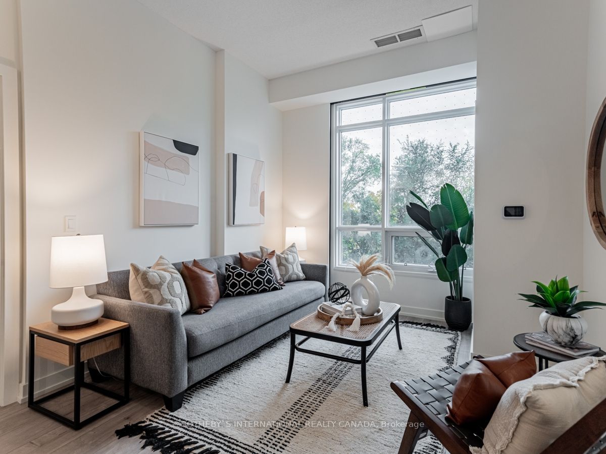 10 Wilby Crescent, #106