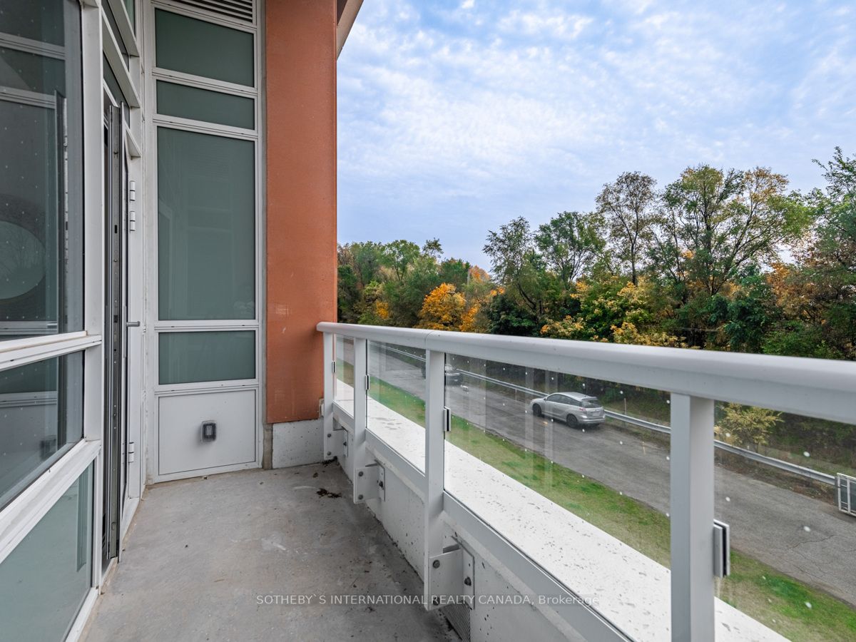 10 Wilby Crescent, #106