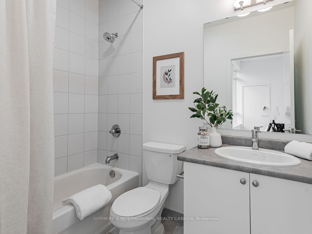 10 Wilby Crescent, #106