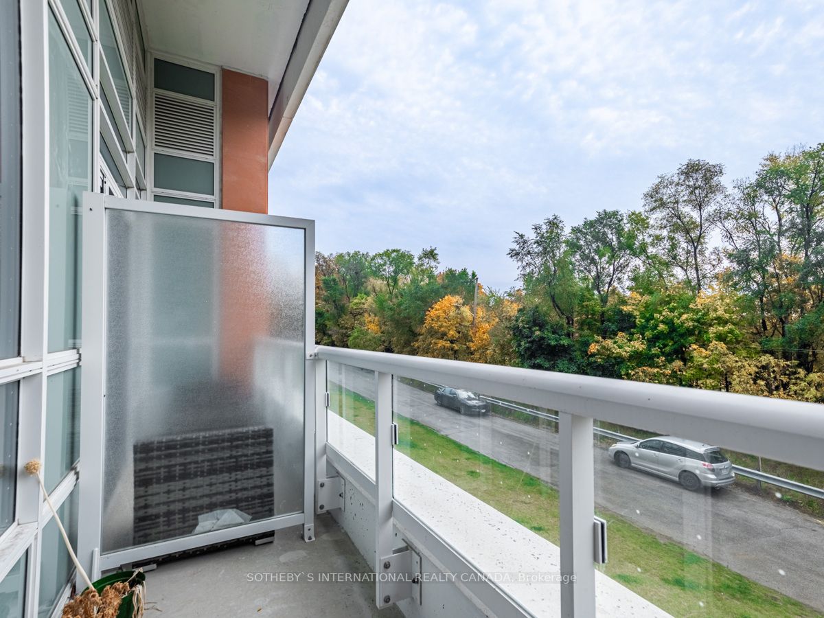 10 Wilby Crescent, #106