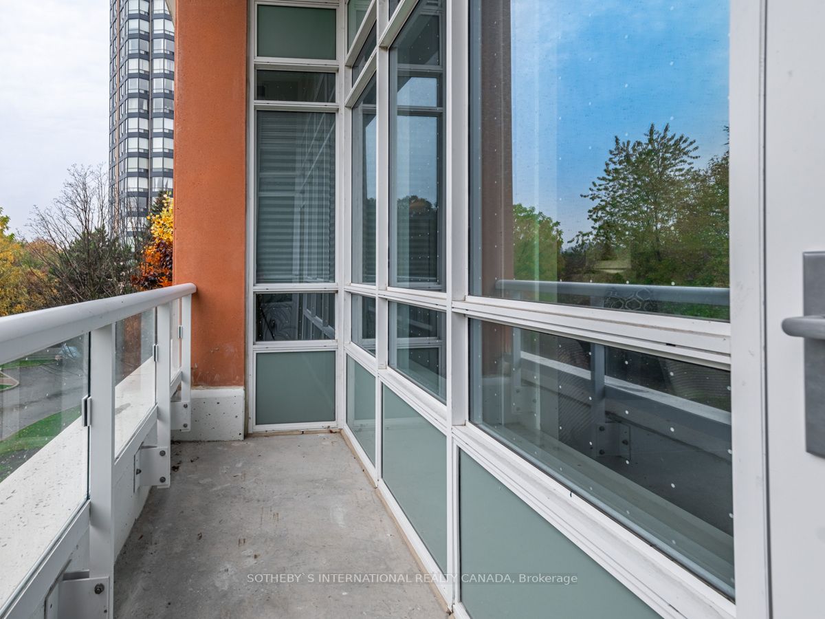 10 Wilby Crescent, #106