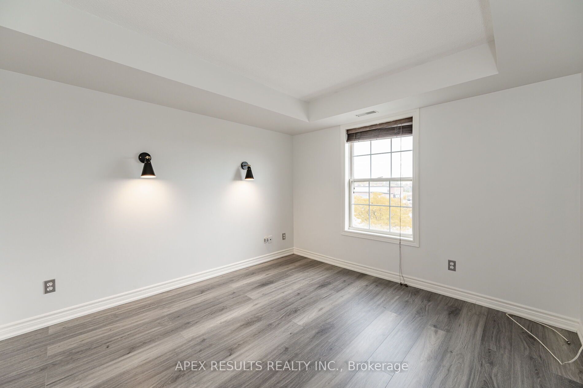 1800 Walkers Line, #410