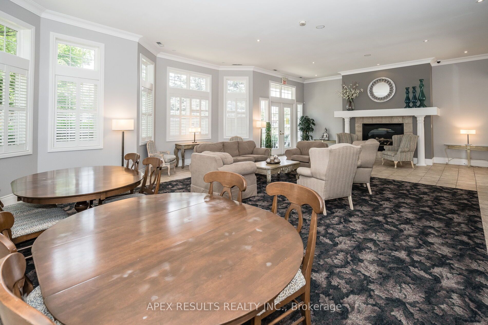 1800 Walkers Line, #410