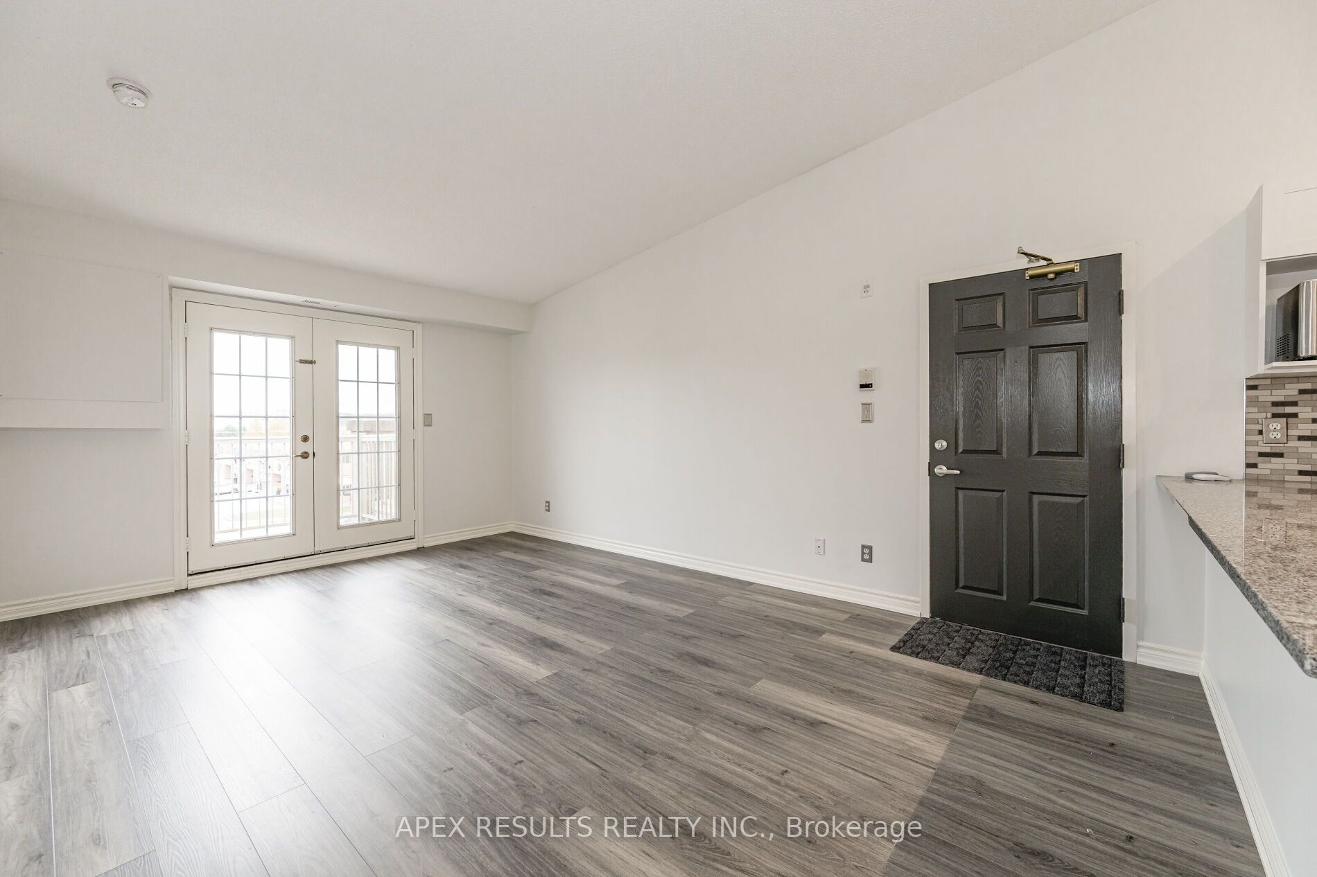 1800 Walkers Line, #410