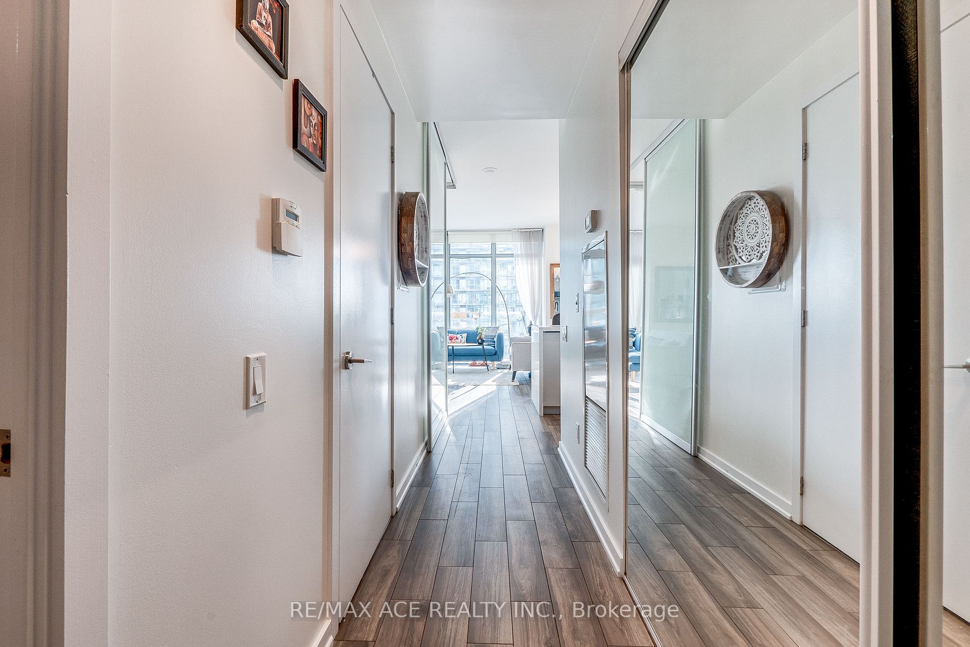 103 The Queensway, ##812