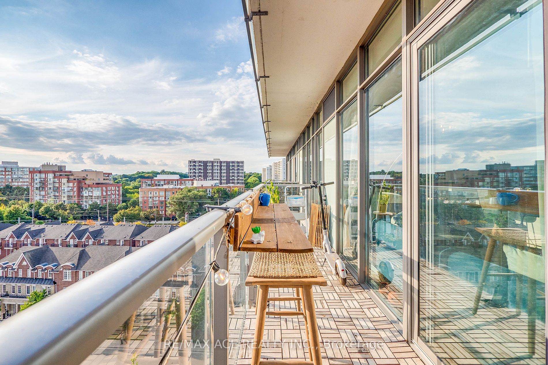 103 The Queensway, ##812