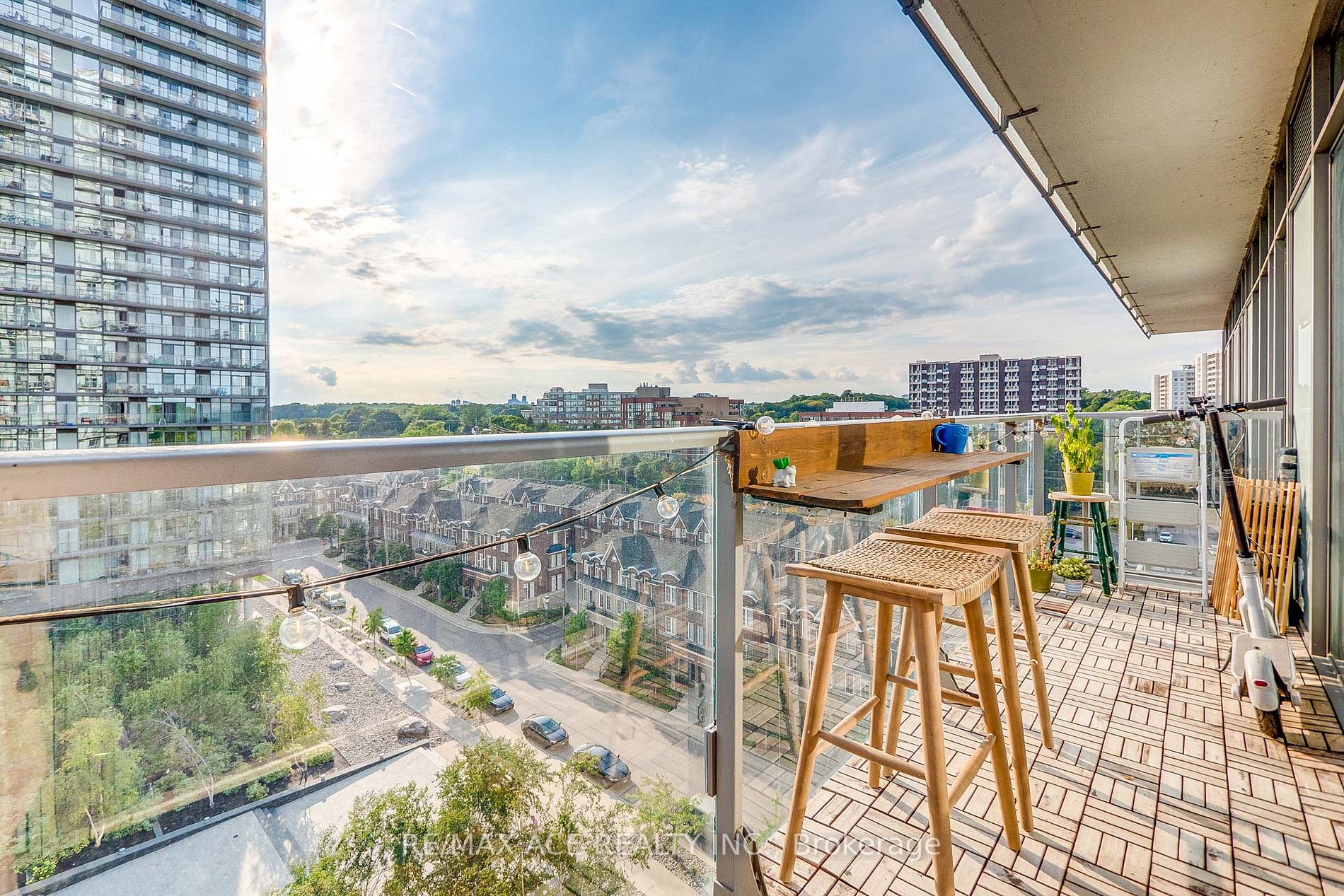 103 The Queensway, ##812