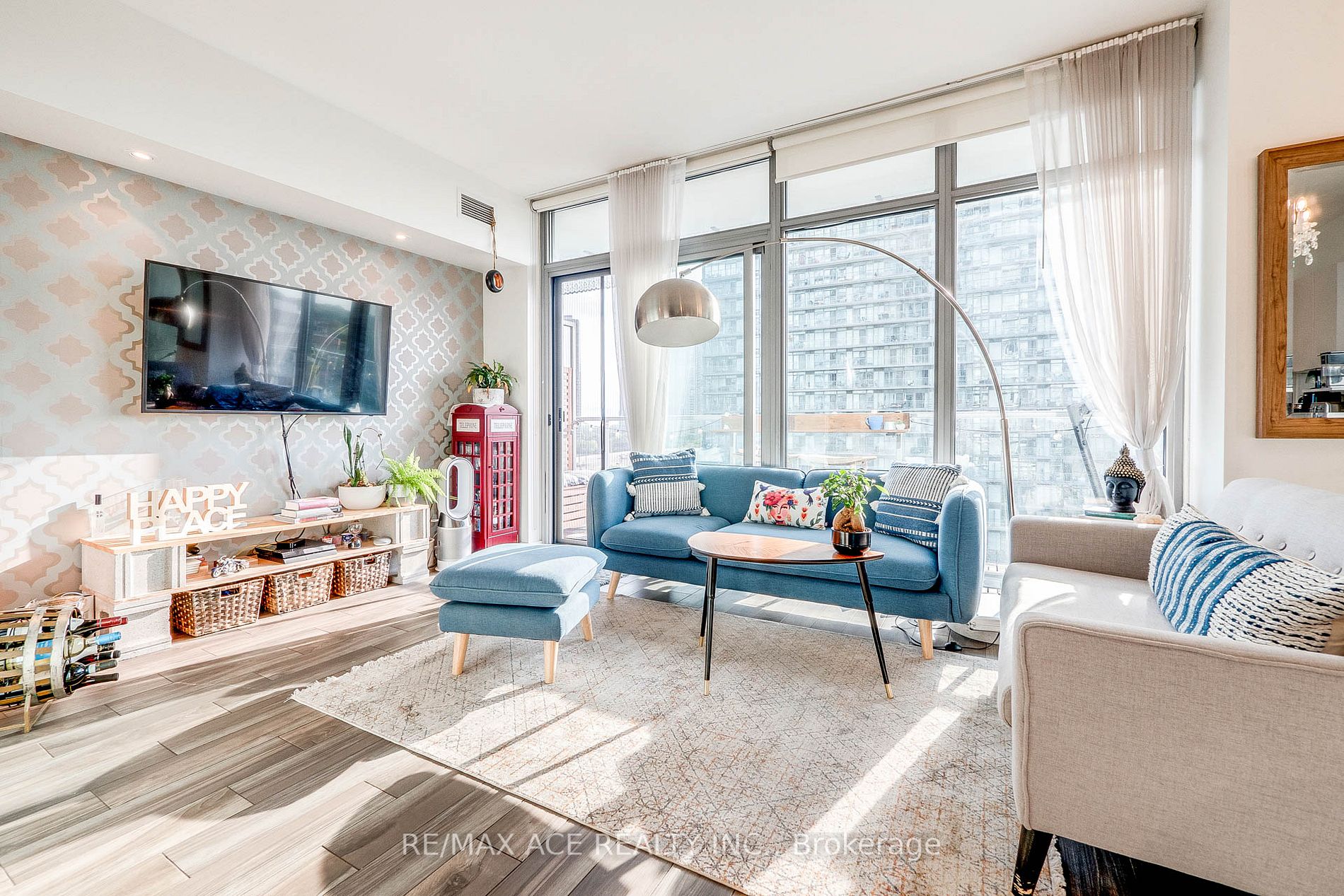 103 The Queensway, ##812