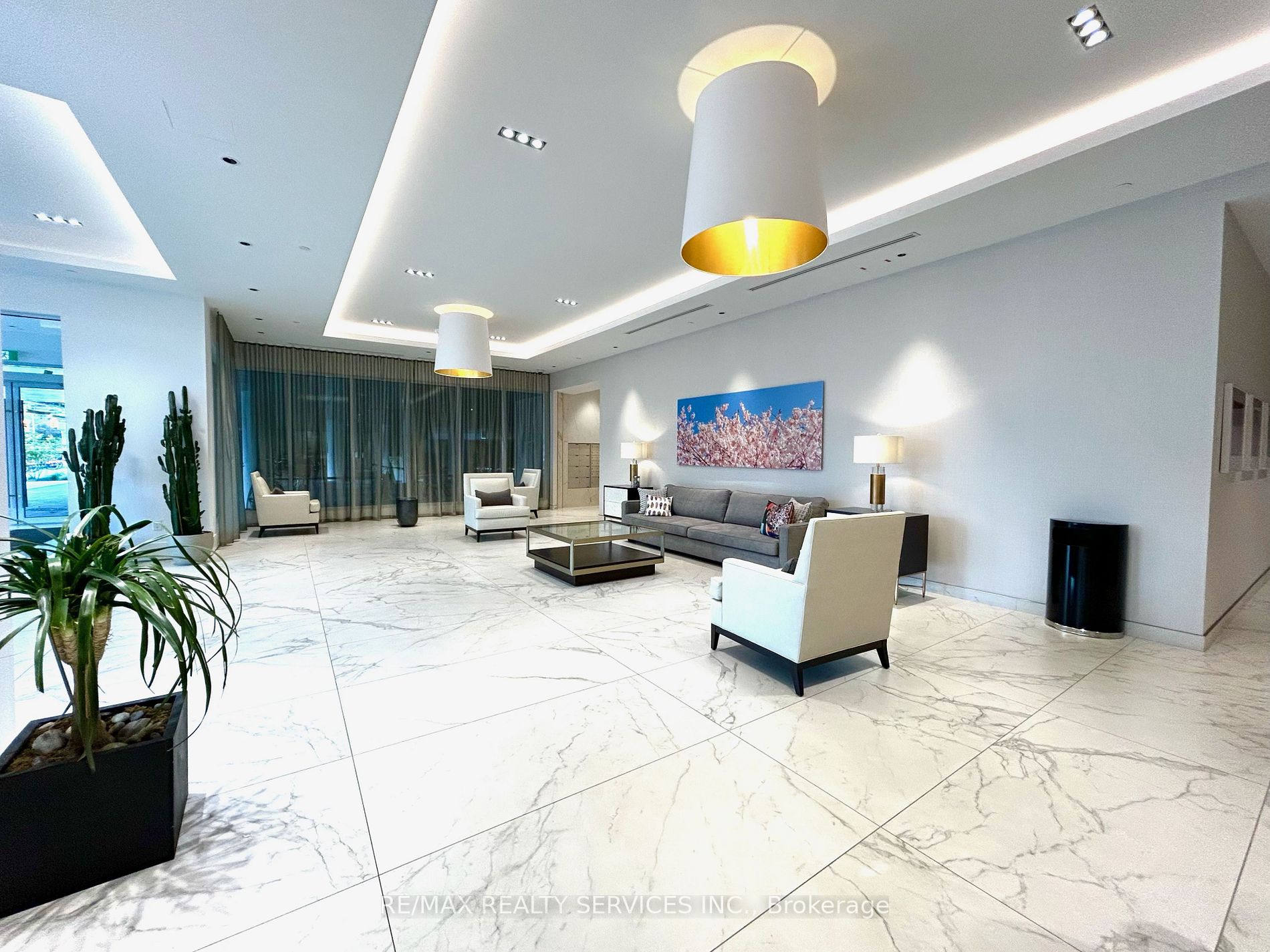 1926 Lake Shore Blvd W, ##1902