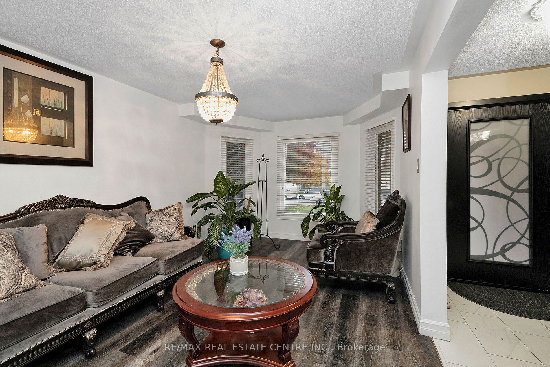 23 Kirk Dr