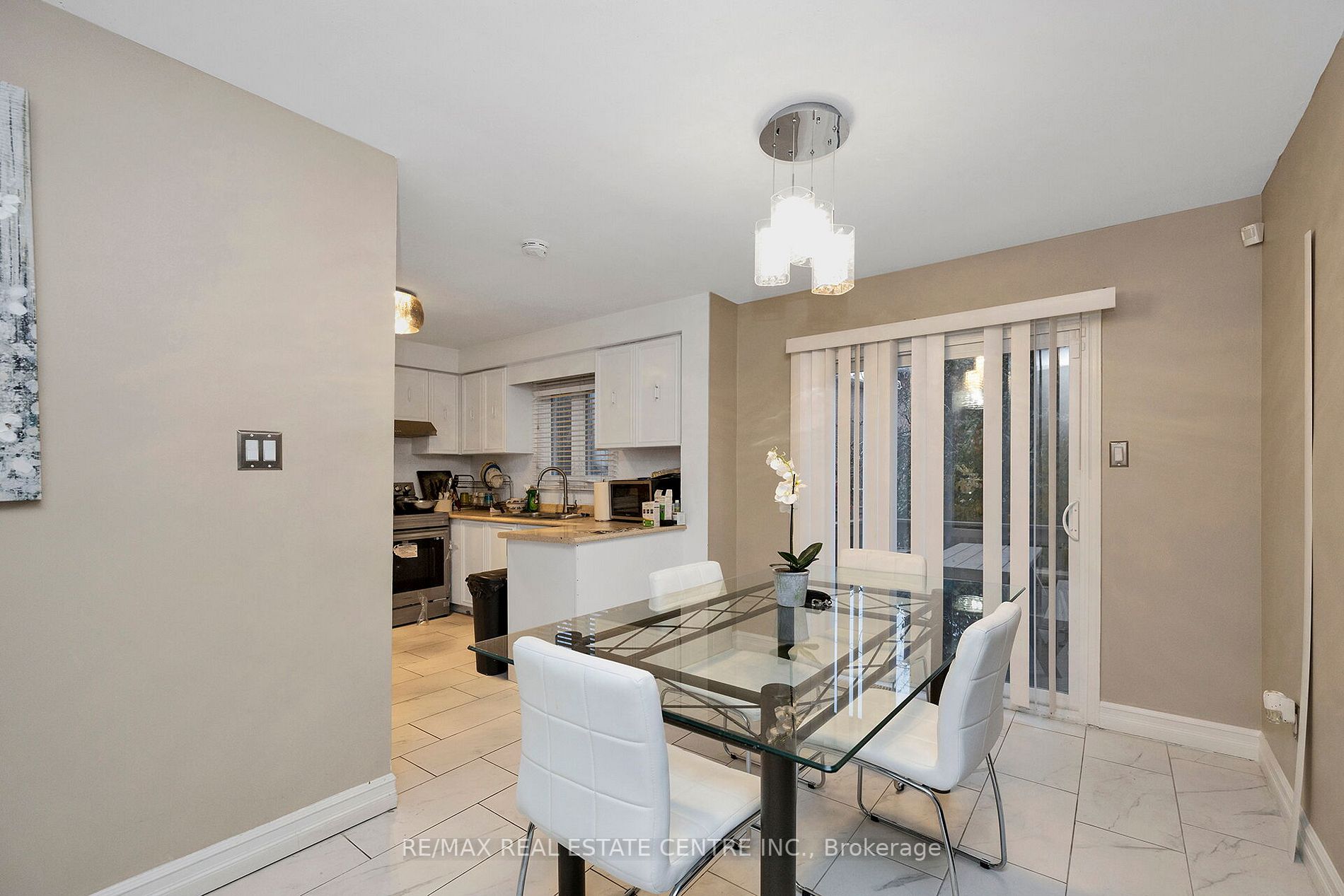 23 Kirk Dr