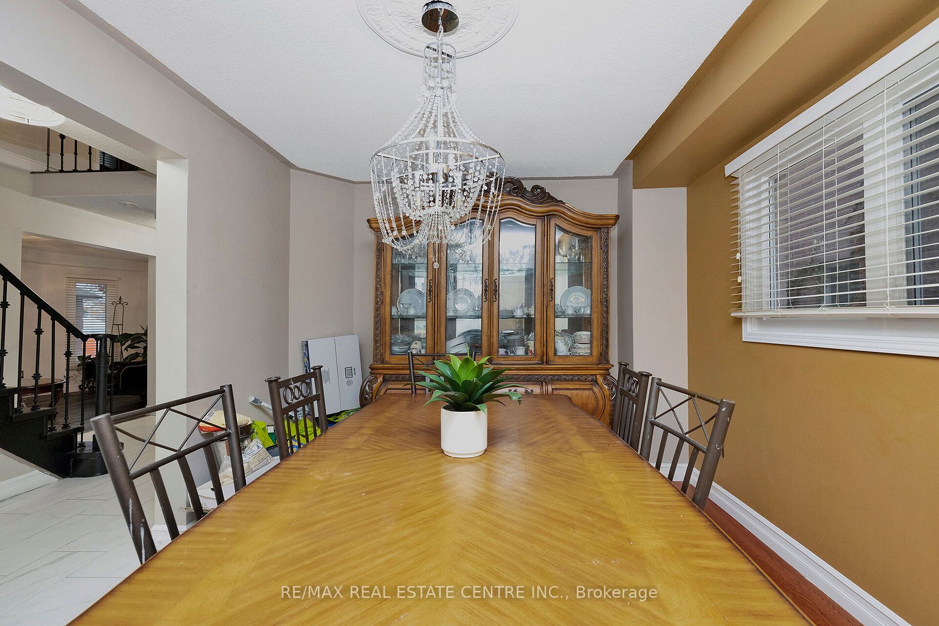 23 Kirk Dr