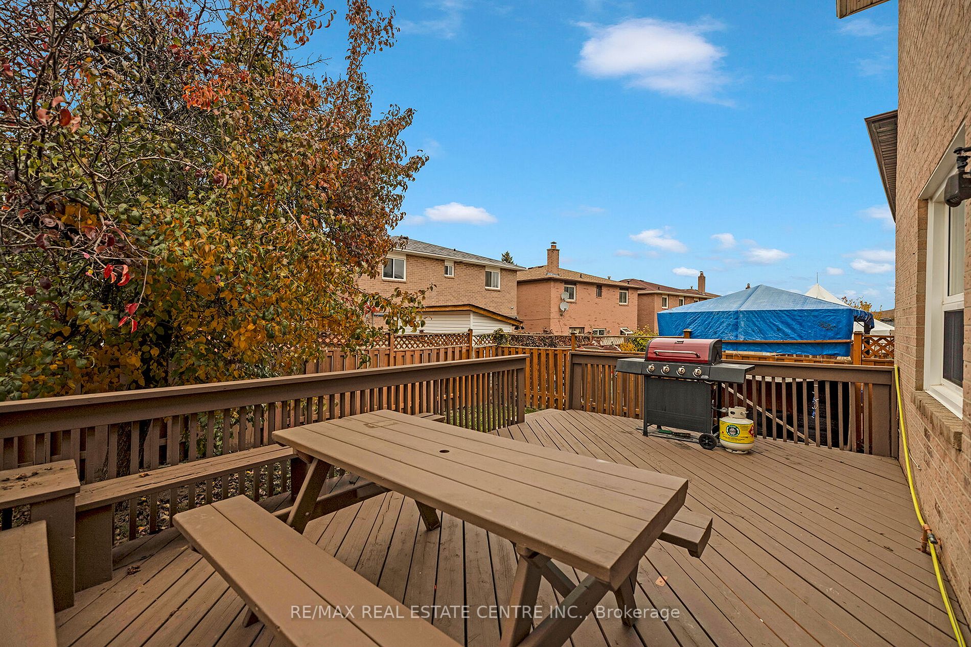 23 Kirk Dr