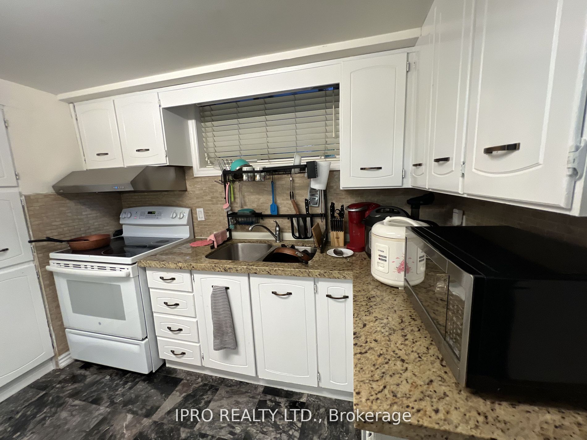 400 Targa Rd, #Lower
