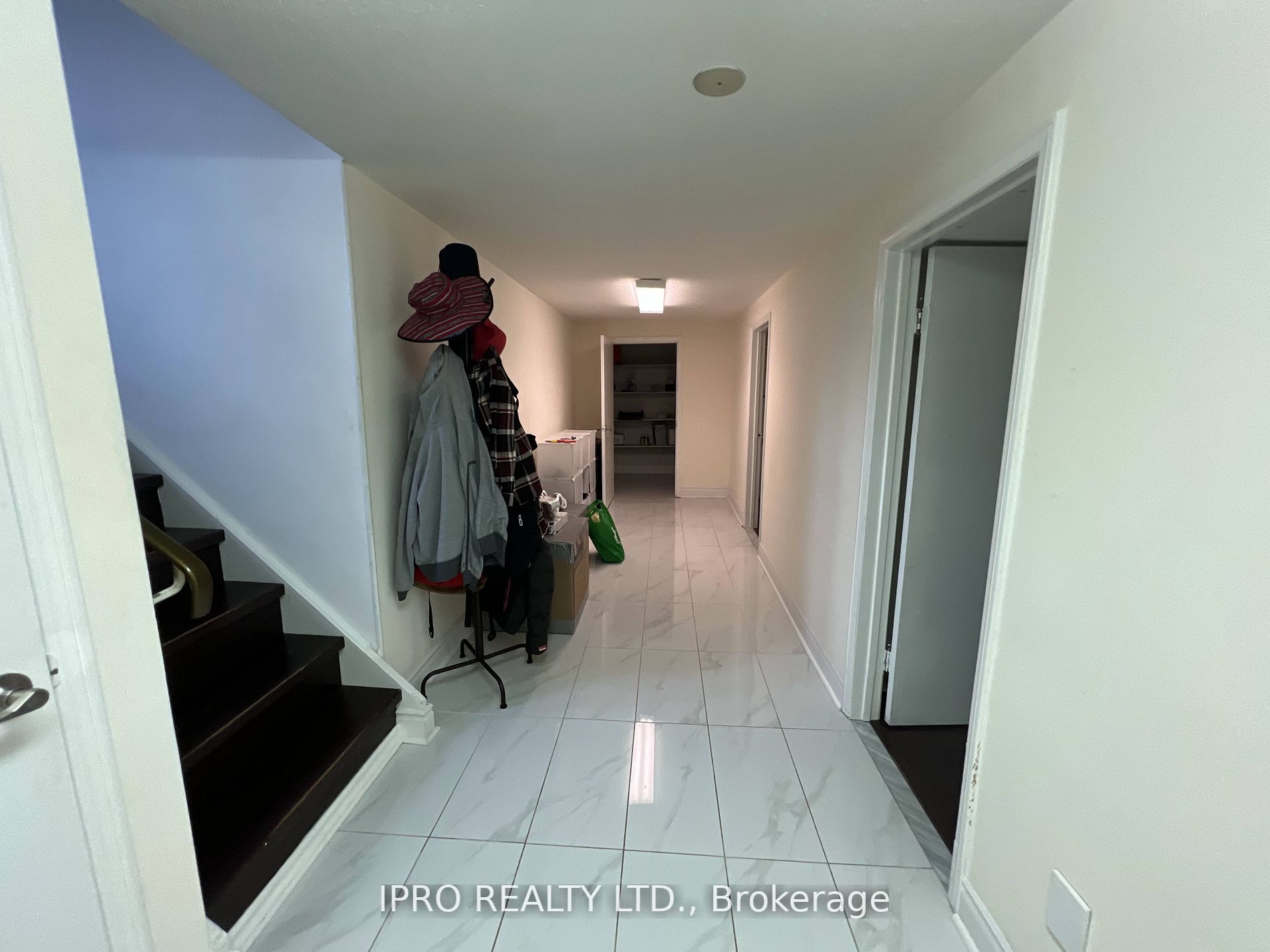 400 Targa Rd, #Lower