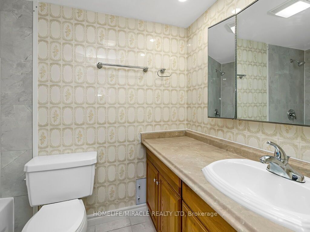 380 Dixon Road, #1501