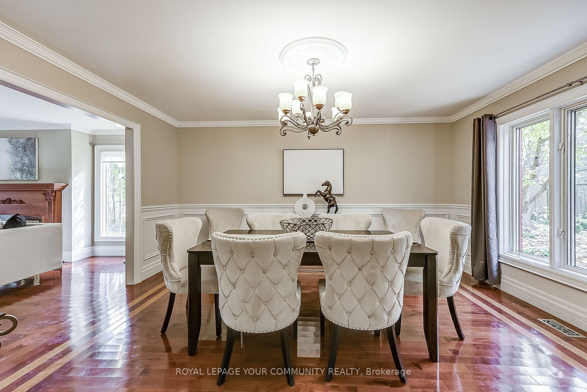 5 Oak Ridge Dr