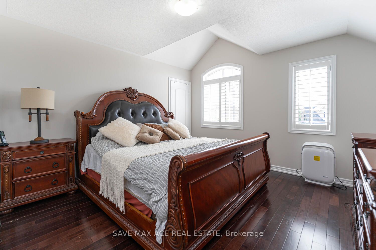 58 Fawnridge Rd