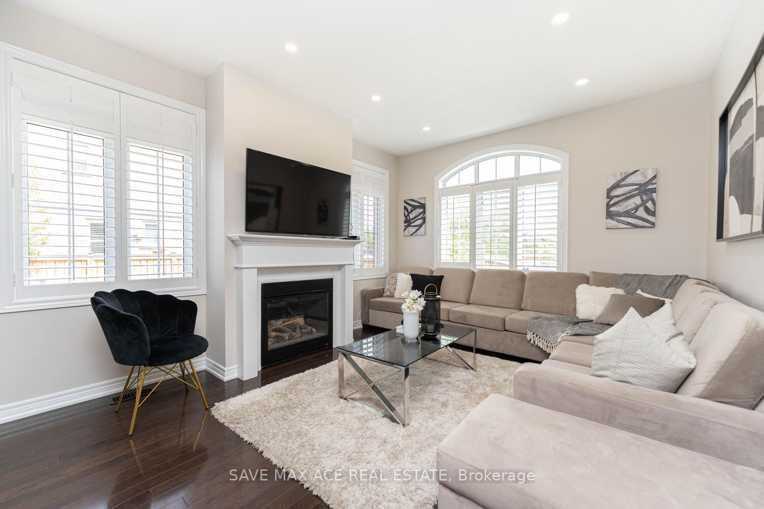 58 Fawnridge Rd
