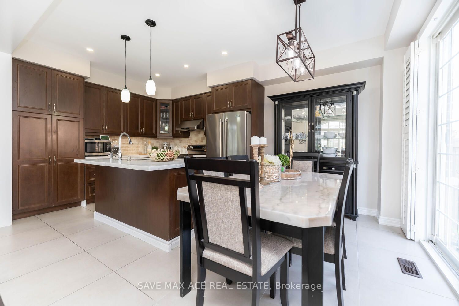 58 Fawnridge Rd