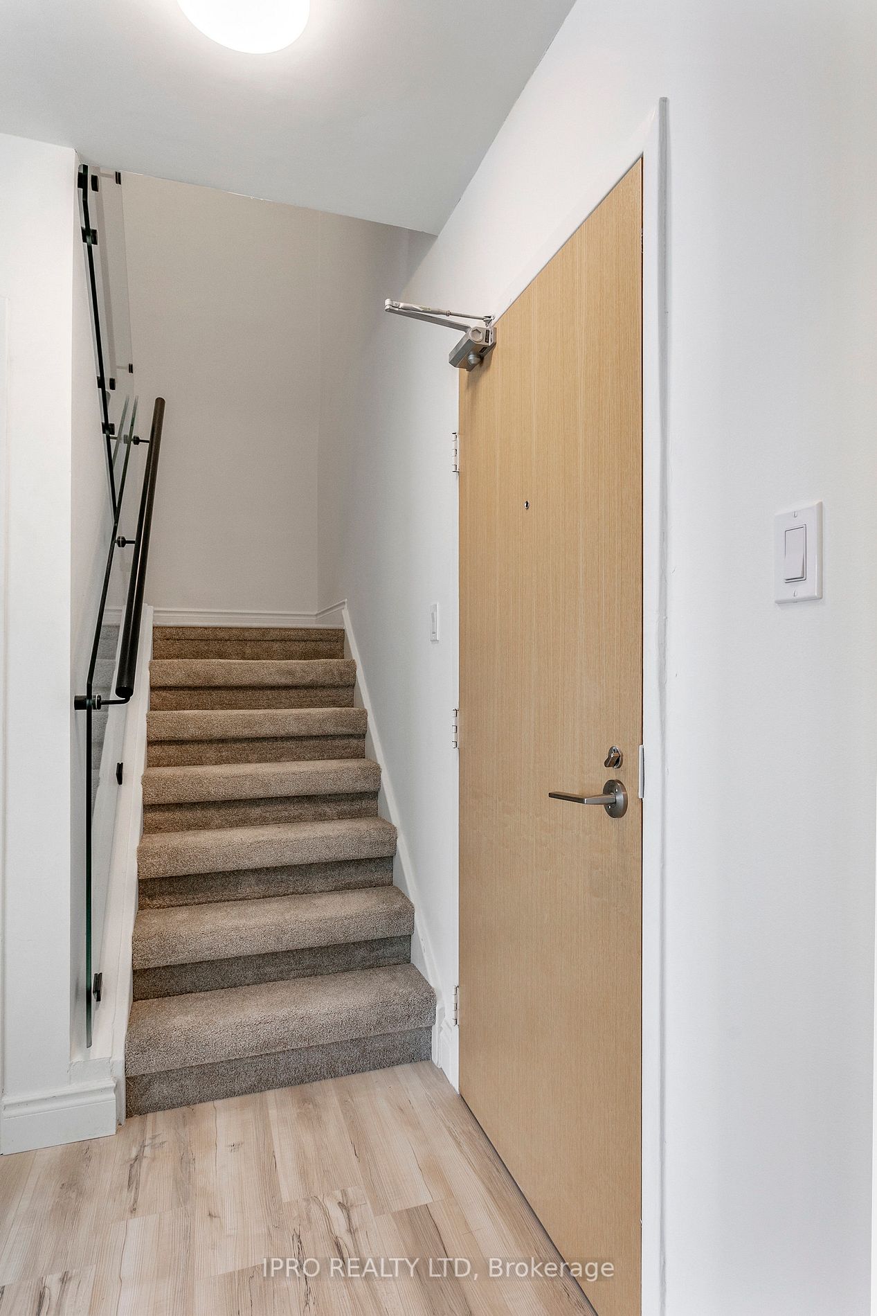 60 Southport St, #818