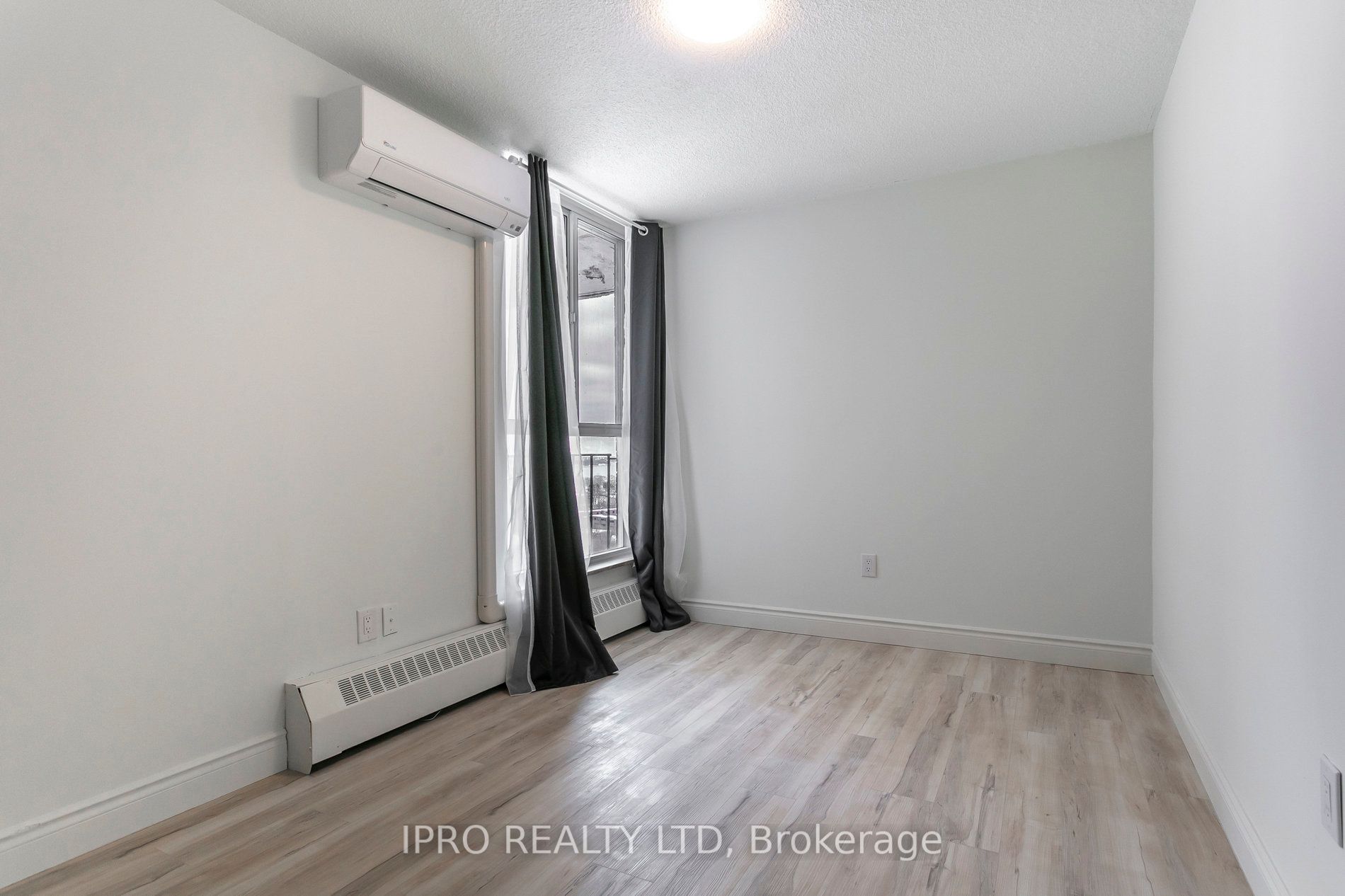 60 Southport St, #818