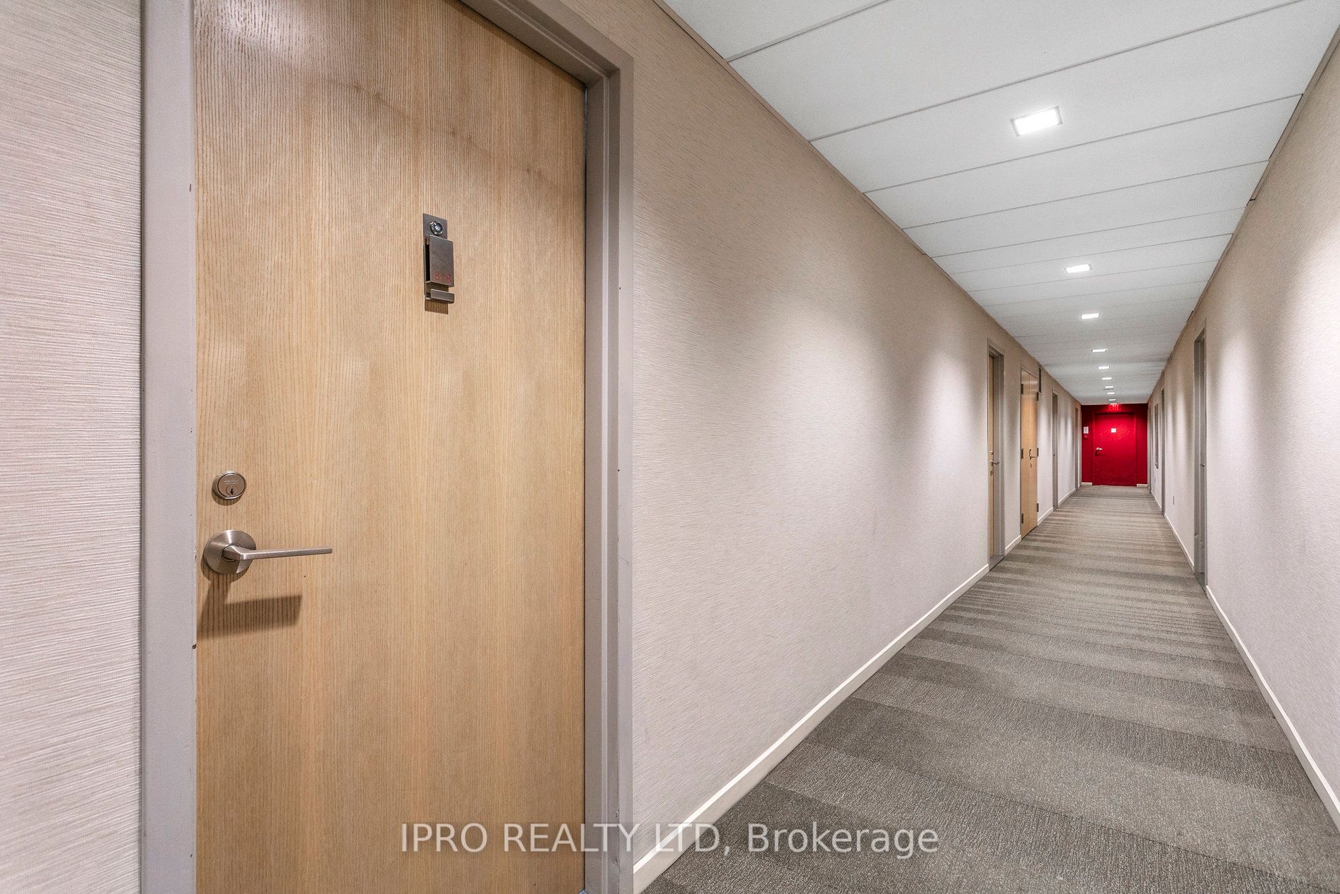 60 Southport St, #818