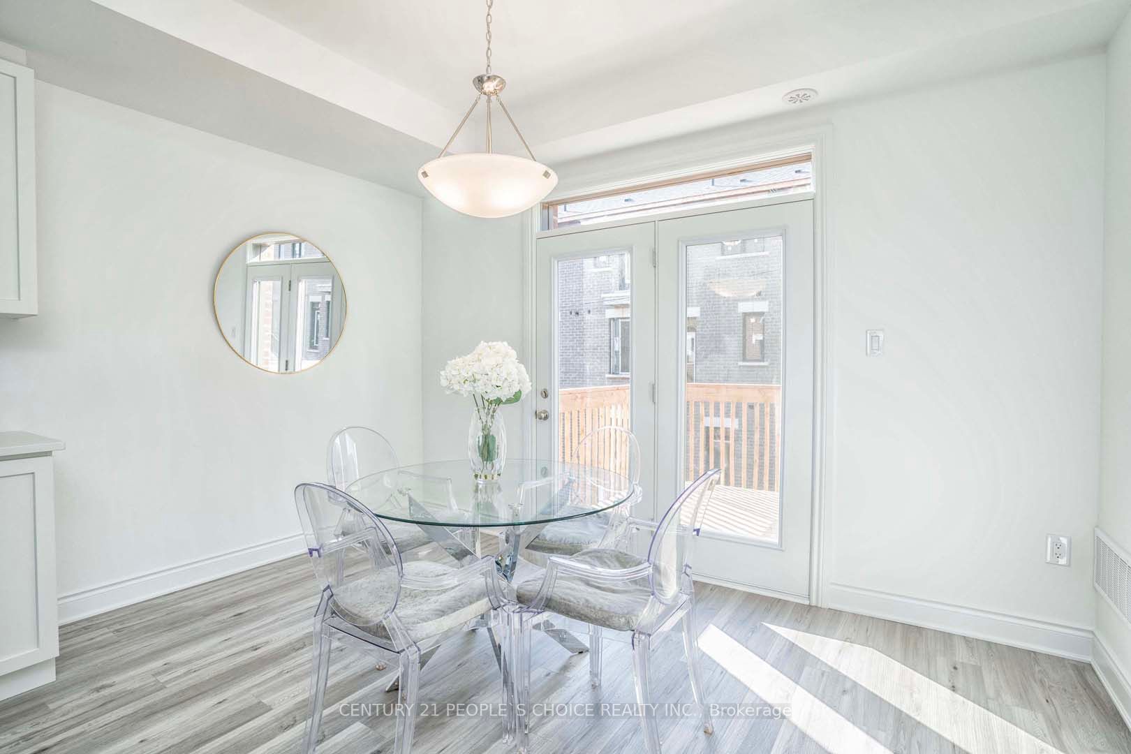 5184 Viola Desmond Dr