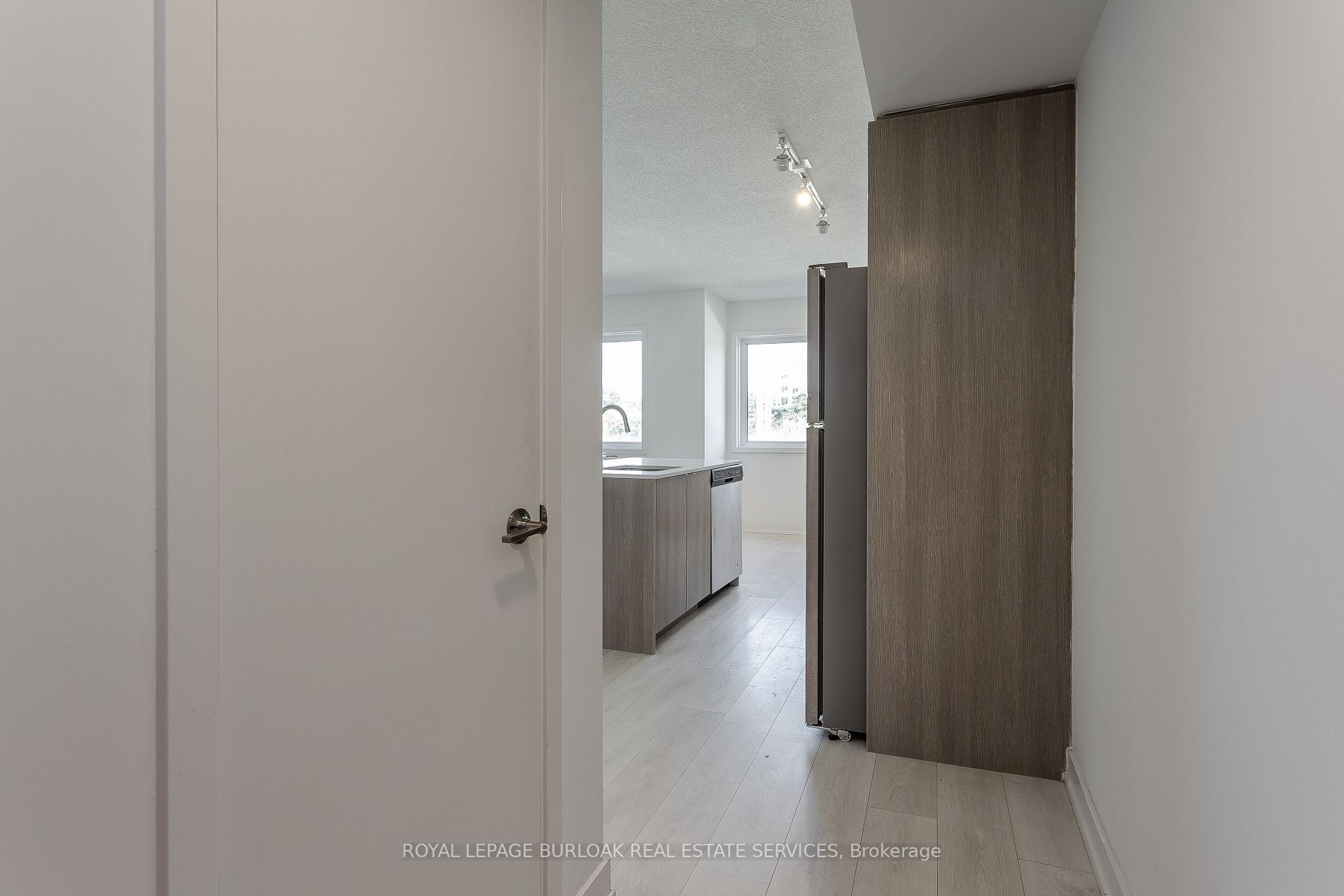 1135 Cooke Blvd, #112