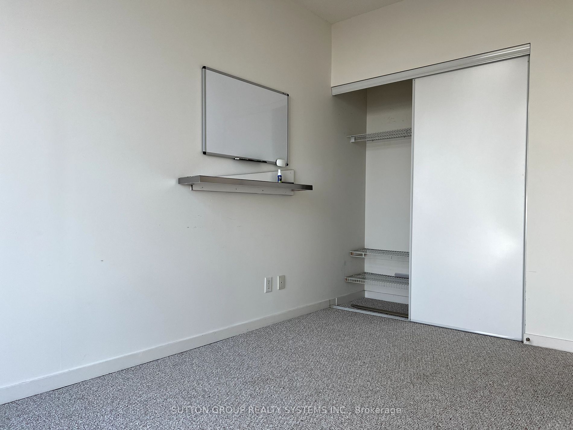 105 The Queensway, #1402