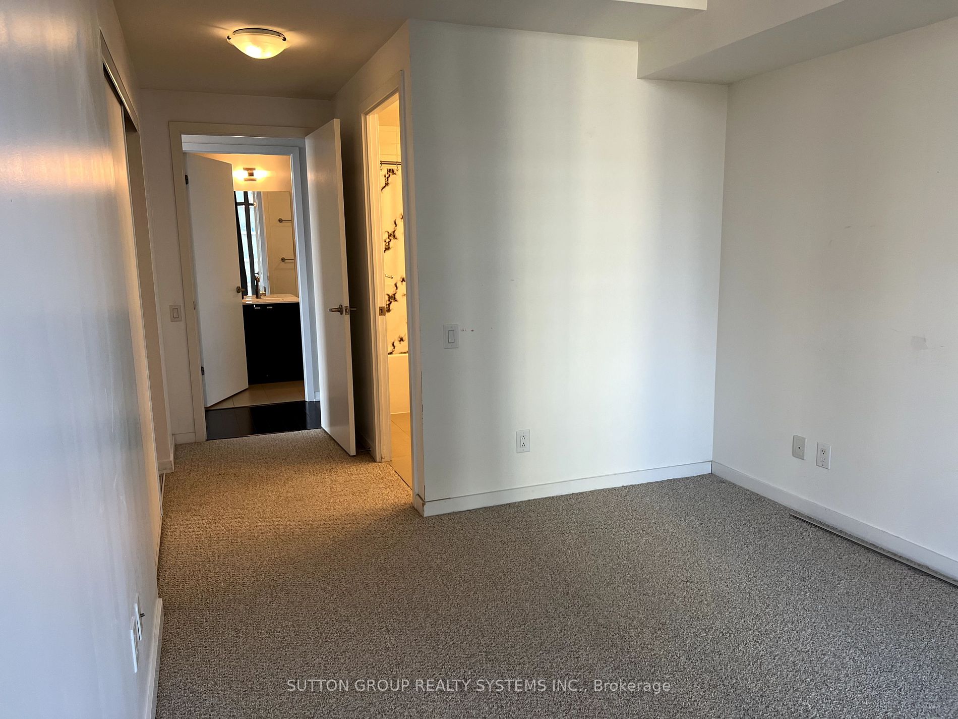 105 The Queensway, #1402