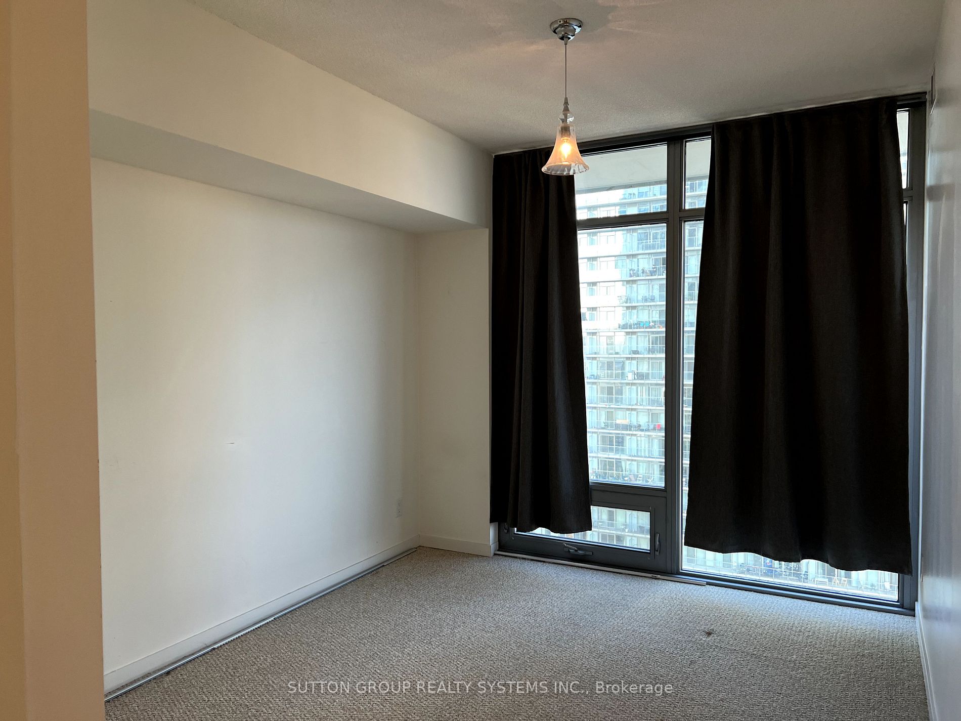105 The Queensway, #1402