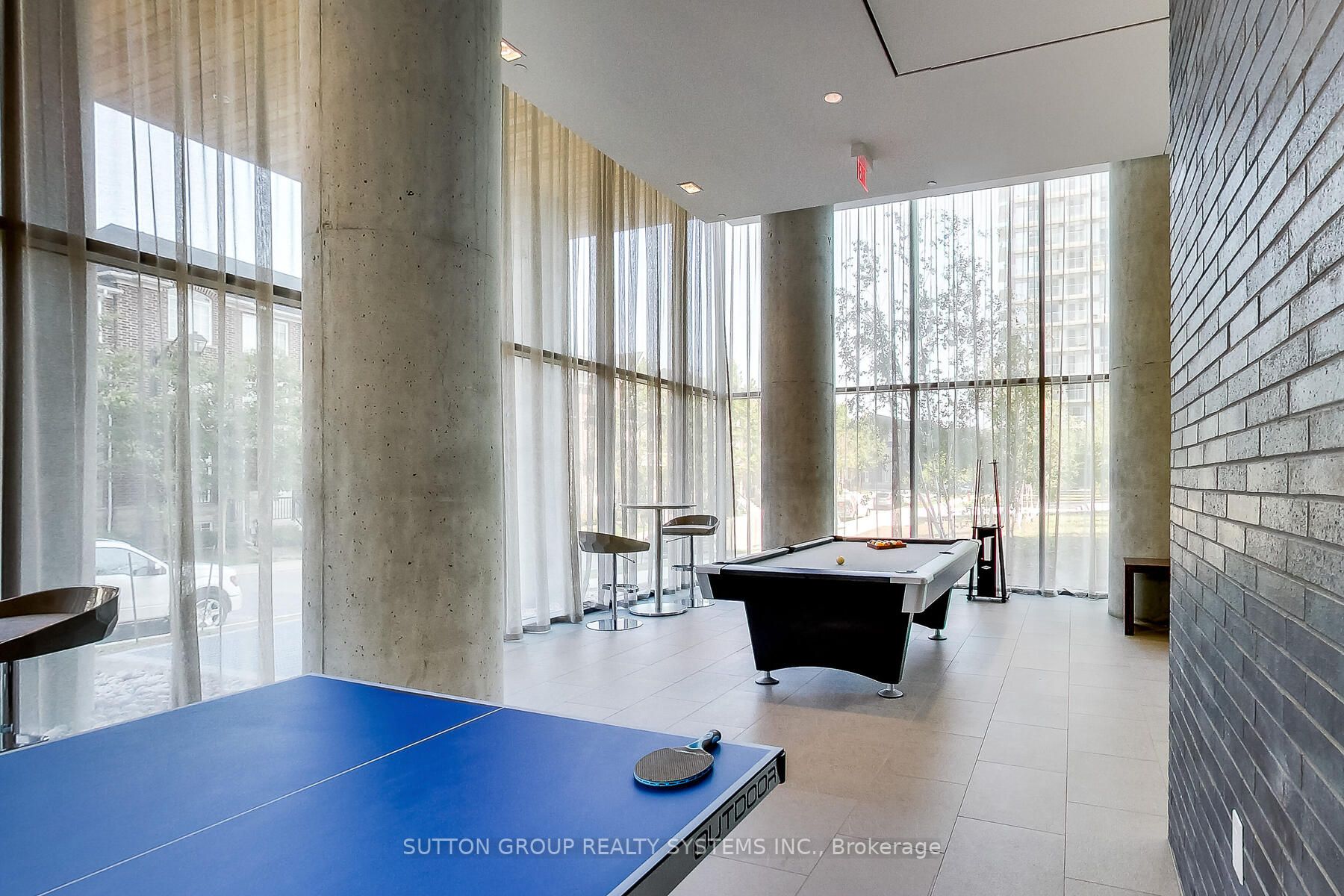 105 The Queensway, #1402