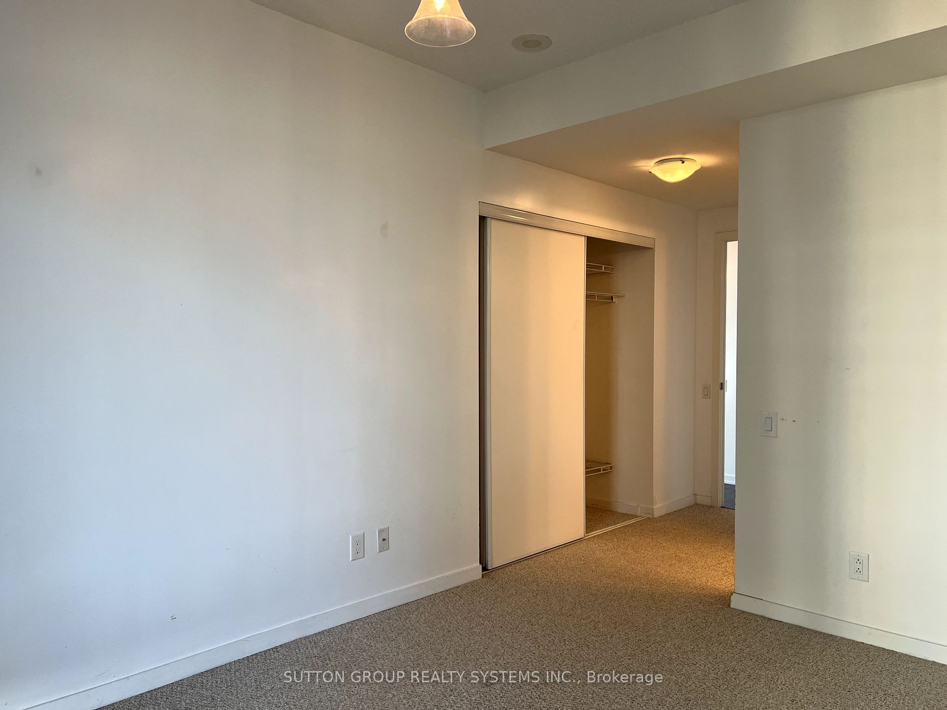 105 The Queensway, #1402