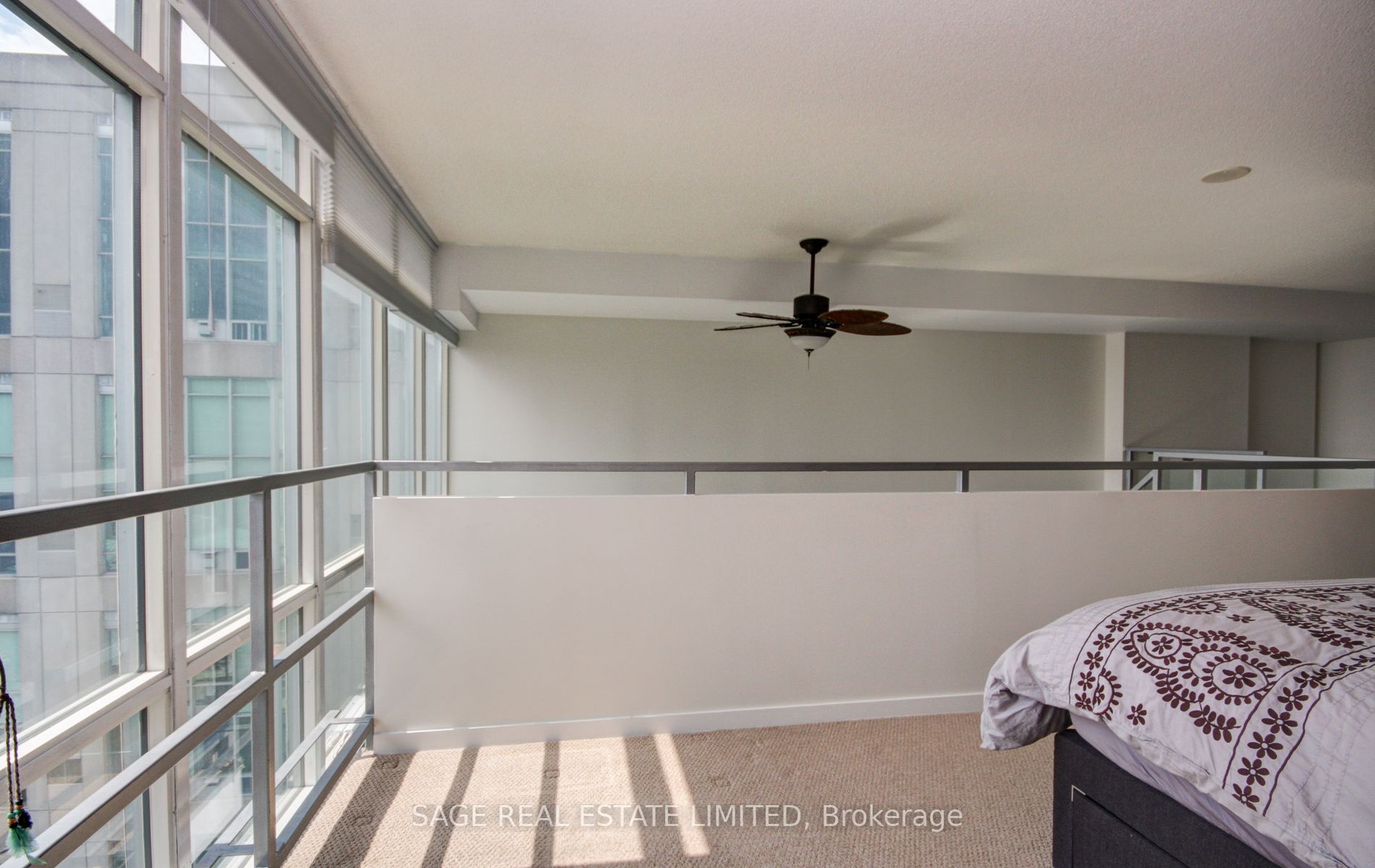 250 Manitoba St, #736