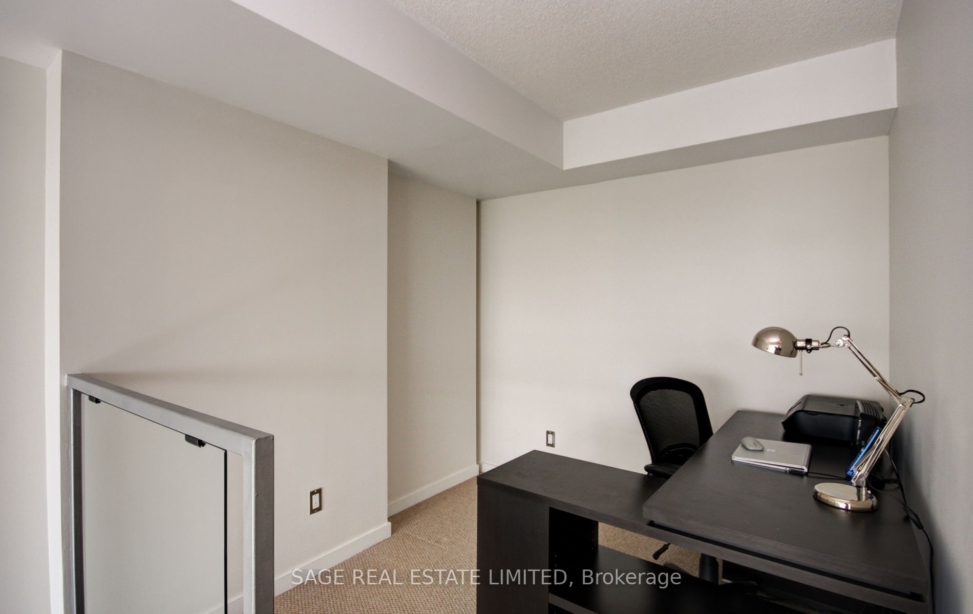 250 Manitoba St, #736