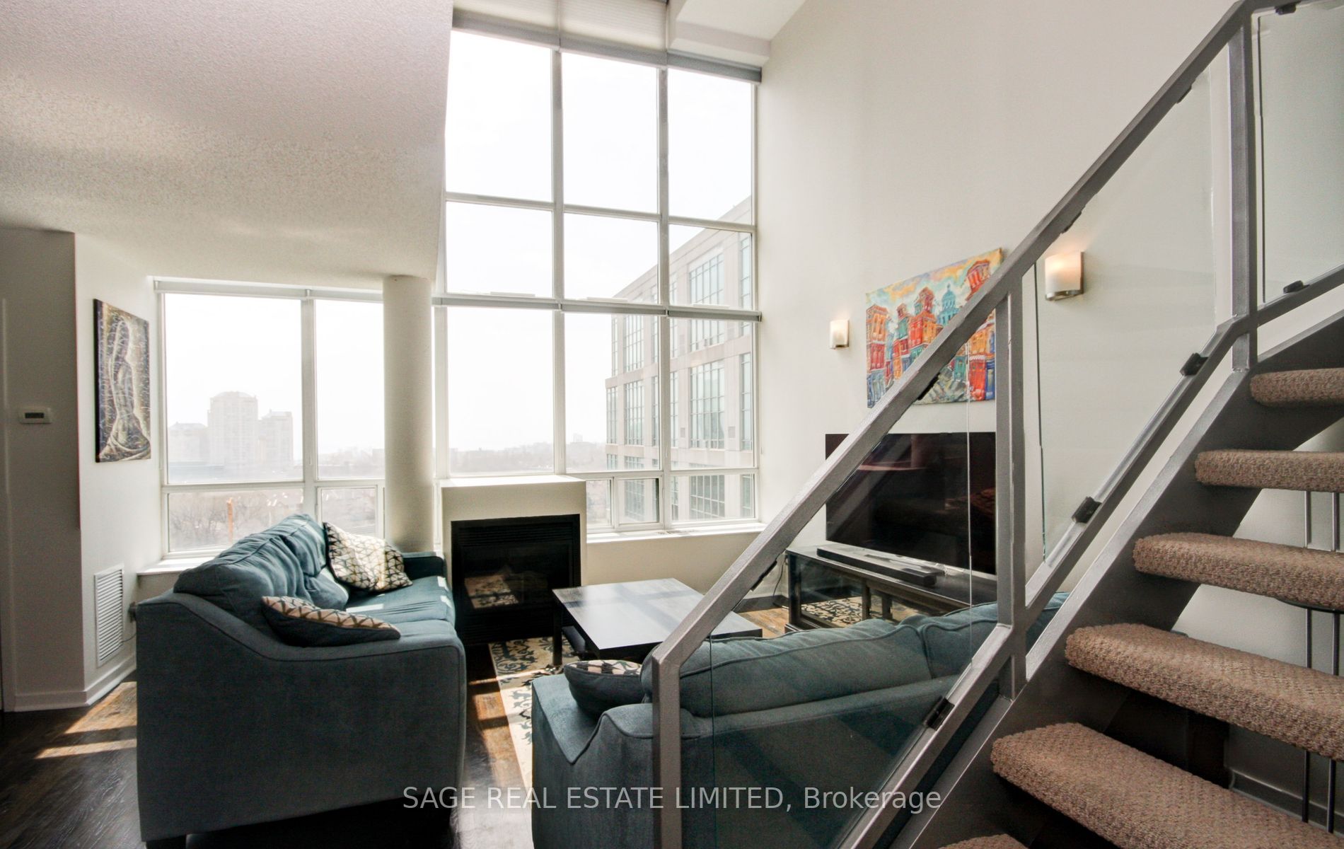 250 Manitoba St, #736
