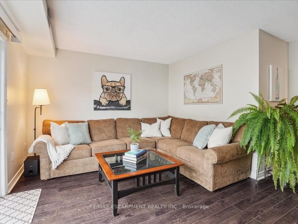 4045 Upper Middle Road #35