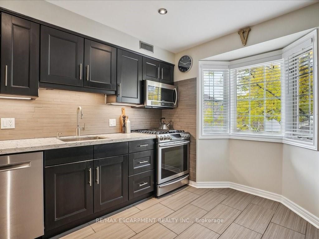 4045 Upper Middle Road #35