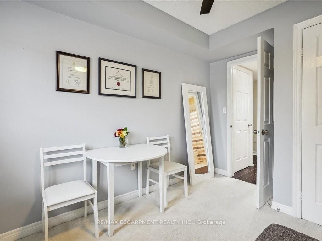 4045 Upper Middle Road #35